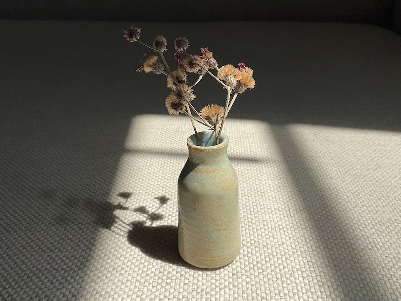 travel vase